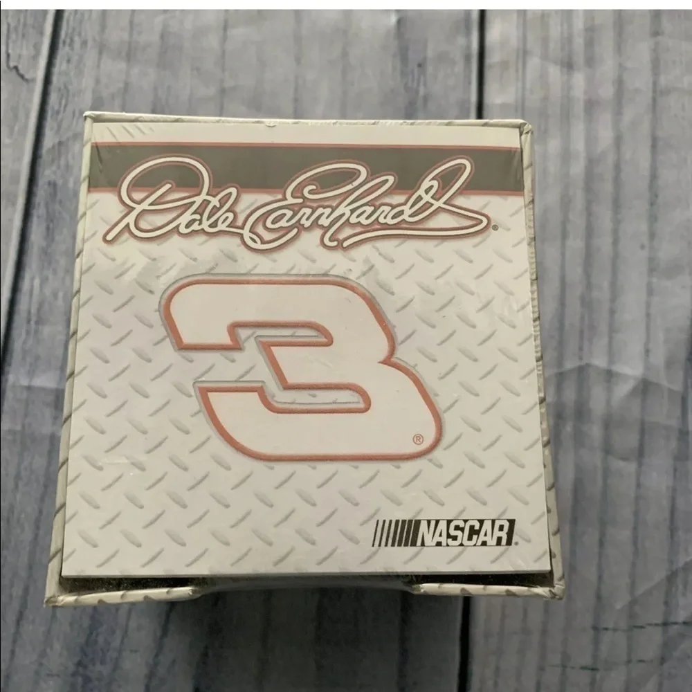 𝅺✅2X Host Pick✅ Martin Designs Dale Earnhardt Notepad Collection